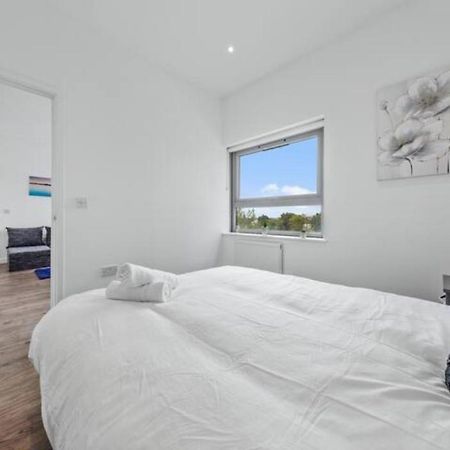 Delta 2 Bedroom Flat In London Dp102 Croydon Exterior photo
